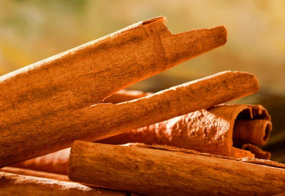 Cinnamon Cools Your Stomach, New Study Says