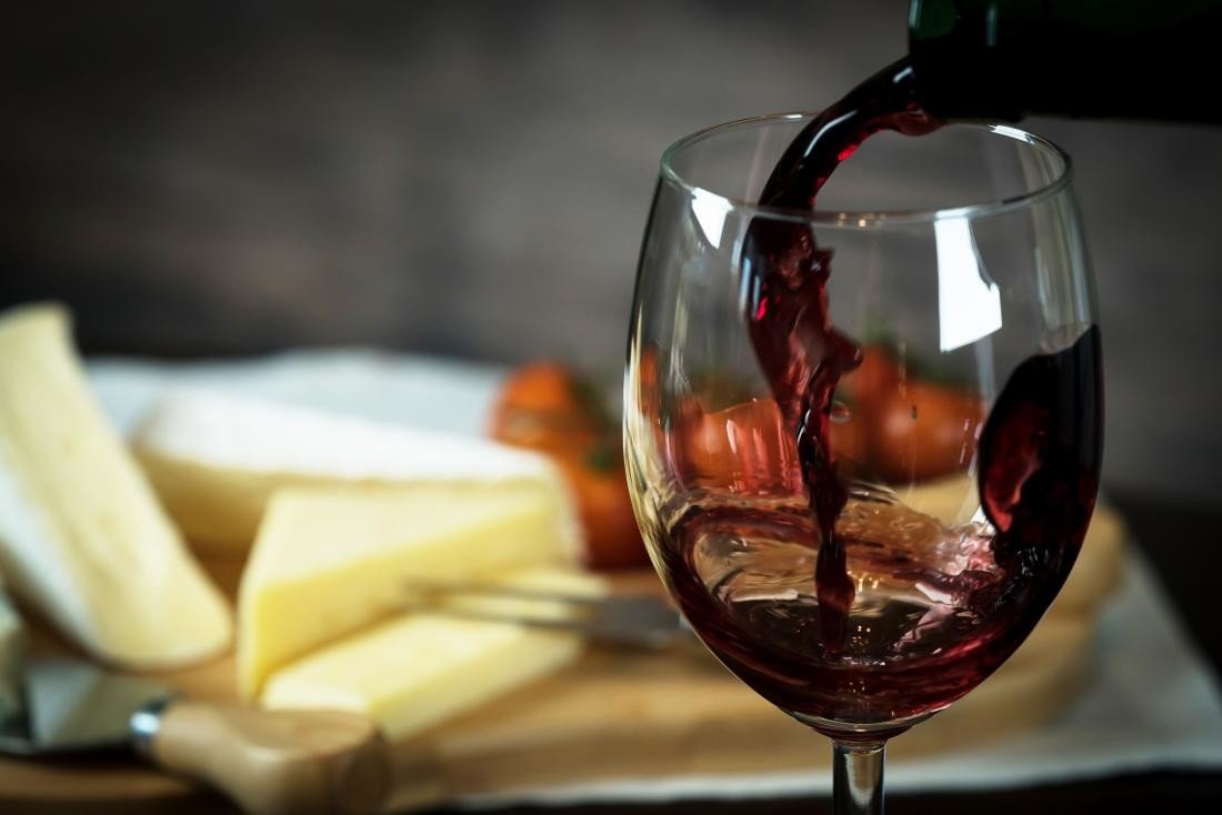Does too much wine cause gout?